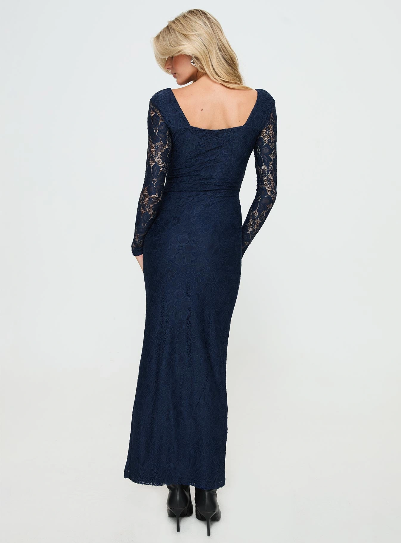 Vestido Maxi Marceline Azul Marino Manga Larga Elegancia Bohemia para un Verano Inolvidable ¡Cómpralo Ya!